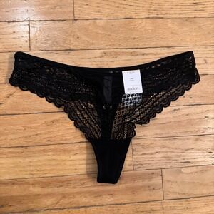 Auden Women Black Geo Lace Thong Panty Size Medium 8-10 NWT New